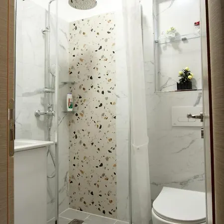 Emblematic House 1 Gasthof