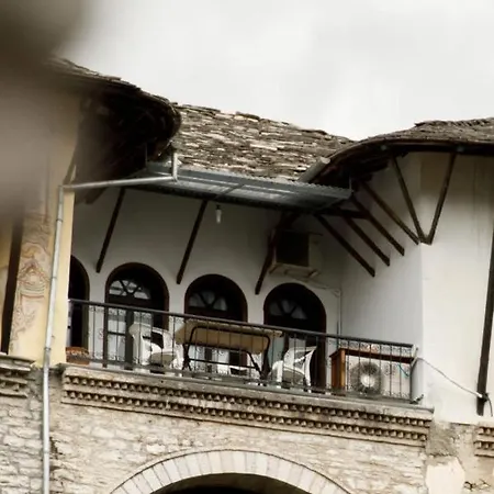 Guest house Emblematic House 1 *